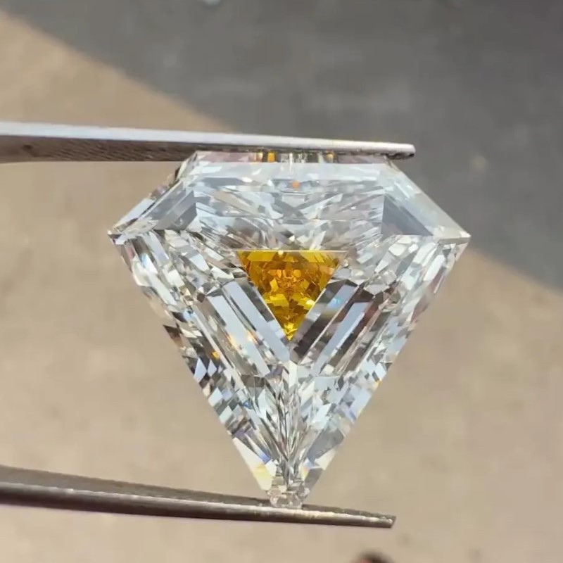 2Ton color Labgrown Diamonds