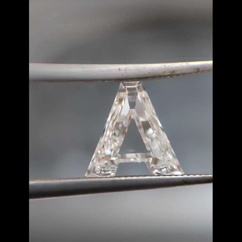 Fancy Alphabets Lab-Grown Diamonds White